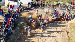 Nacional de supercrosse cancelado, motocrosse pode regressar em setembro