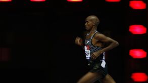 Mo Farah regressa à pista para atacar recorde histórico de Haile Gebrselassie