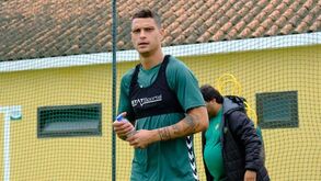 Zequinha suspenso por três jogos: insultos pesam mais no castigo final