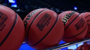 Três basquetebolistas dos Sacramentos Kings e dois dos Phoenix Suns com Covid-19