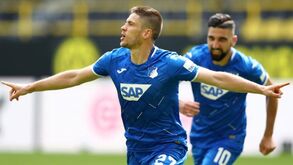 Andrej Kramaric faz um póquer e humilha o Borussia Dortmund em casa