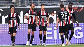 Retoma de prata para André Silva