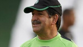 Ex-selecionador feminino do Brasil pede regresso do futebol: «Tenho amigos que já bateram na mulher»