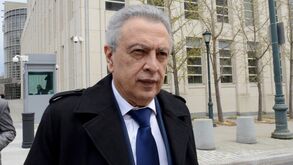 Ex-presidente da CONCACAF admite subornos e evita prisão no caso FIFAgate