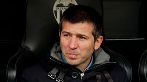 Albert Celades já não é o treinador do Valencia