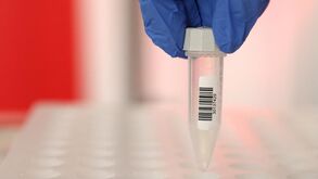 DeAndre Jordan e Spencer Dinwiddie com testes positivos à Covid-19