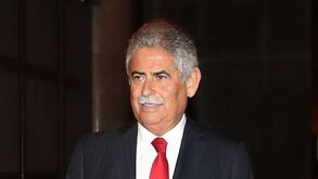 Vieira e os seus treinadores no Benfica: uma história a caminho do 10.º capítulo