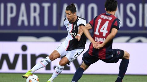 Cristiano Ronaldo converte penálti e dá vantagem à Juventus