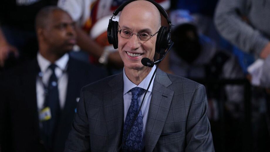 Comissário da NBA sugere treinadores mais velhos fora dos bancos