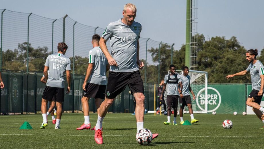 Mathieu encerra a carreira: «Queria terminar no relvado, mas o destino decidiu de outra maneira»