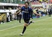 35 Diego Milito - 0.48 golos por jogo (161 golos em 333 jogos)