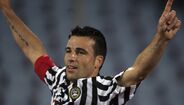 37 Antonio Di Natale - 0.48 golos por jogo (251 golos em 520 jogos)