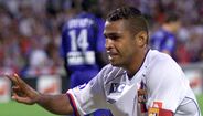 25 Sonny Anderson - 0.51 golos por jogo (99 golos em 195 jogos)