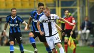 Dejan Kulusevski (Parma), médio