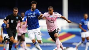 Leicester perde frente ao Everton e fica com terceiro lugar em risco