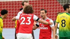 Estreia de sonho para Cédric Soares: demorou apenas 4 minutos para marcar pelo Arsenal