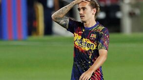 A 'humilhação' a Griezmann que está a deixar Setién debaixo de fogo em Barcelona