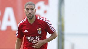 Taarabt ainda em dúvida para o Boavista: marroquino faz teste hoje