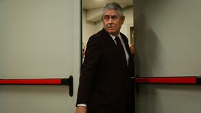 Decisão adiada: Luís Filipe Vieira trava contratação de treinador