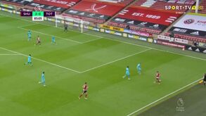 Pesadelo para Mourinho: Tottenham voltou a facilitar e permitiu mais um golo ao Sheffield