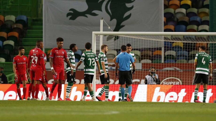 Os casos do Sporting-Gil Vicente: especialistas Record analisam os lances polémicos