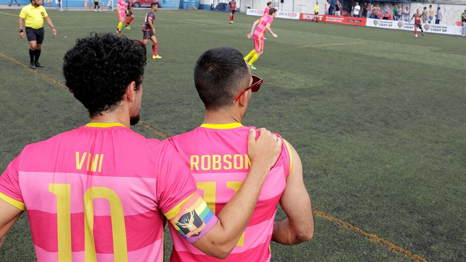 Homossexualidade no futebol em destaque no Record Mais