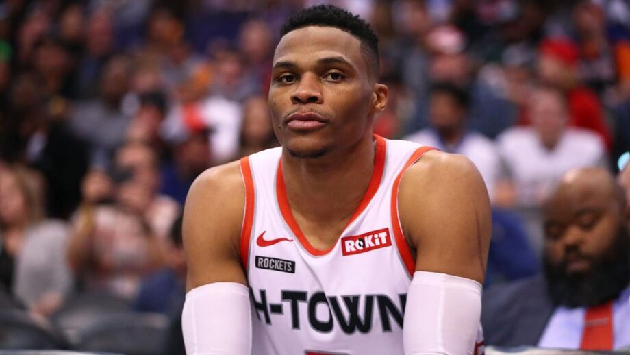 Russell Westbrook testa positivo à Covid-19