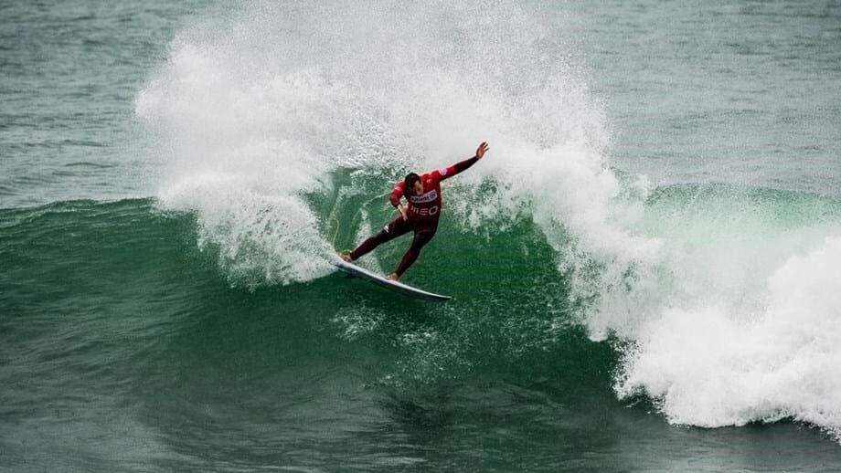 Circuitos mundiais de surf foram cancelados mas Peniche mantém-se no próximo ano