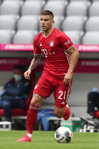 Lucas Hernández - Deixou o Atlético Madrid e rumou ao Bayern Munique a troco de 80 milhões de euros. Teve uma época marcada por várias lesões e só atuou em 23 encontros com a camisola dos bávaros.