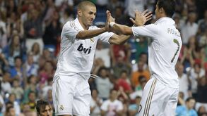 Pirlo procura parceiro para Cristiano Ronaldo na frente de ataque da Juventus