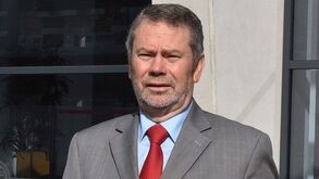 Carlos Pereira ultima entradas e saídas no plantel do Marítimo