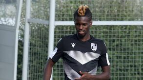 Sacko elogia comunicação entre treinador Tiago Mendes e plantel