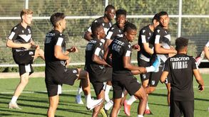 Um onze de reforços de olho no futuro: V. Guimarães aquece mercado com projeto bem definido