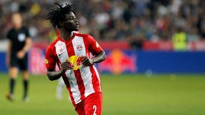 Gideon Mensah será oficializado hoje como reforço