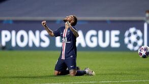 Neymar acaba com especulação: «Vou ficar no PSG e quero voltar à final da Champions»