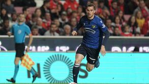 Abertura por Toni Martínez