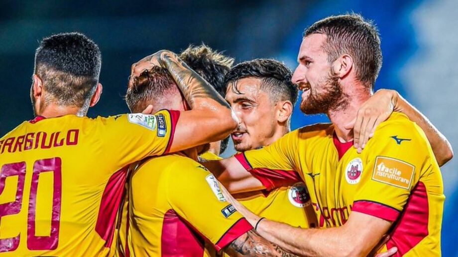 Cittadella-Frosinone: joga-se o play-off de acesso à Serie A