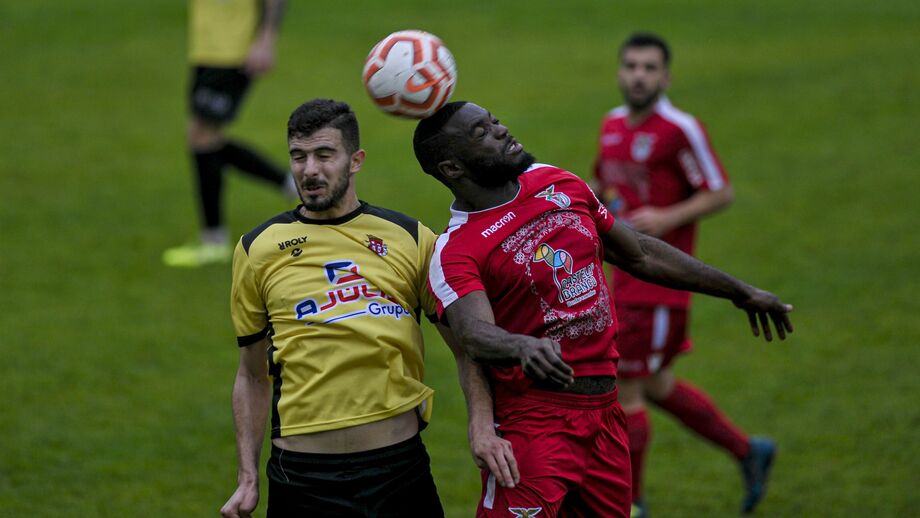 Pé quente na Taça abre porta da Liga a Stevy Okitokandjo