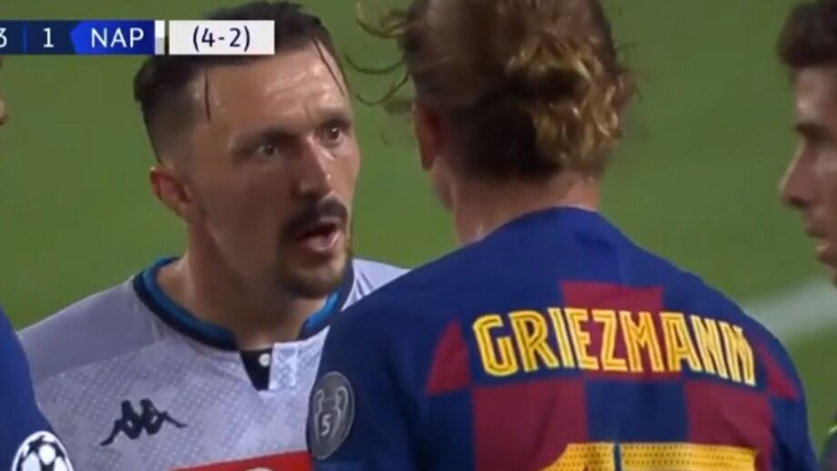Será que Griezmann percebeu? O bem audível insulto de Mário Rui em Camp Nou