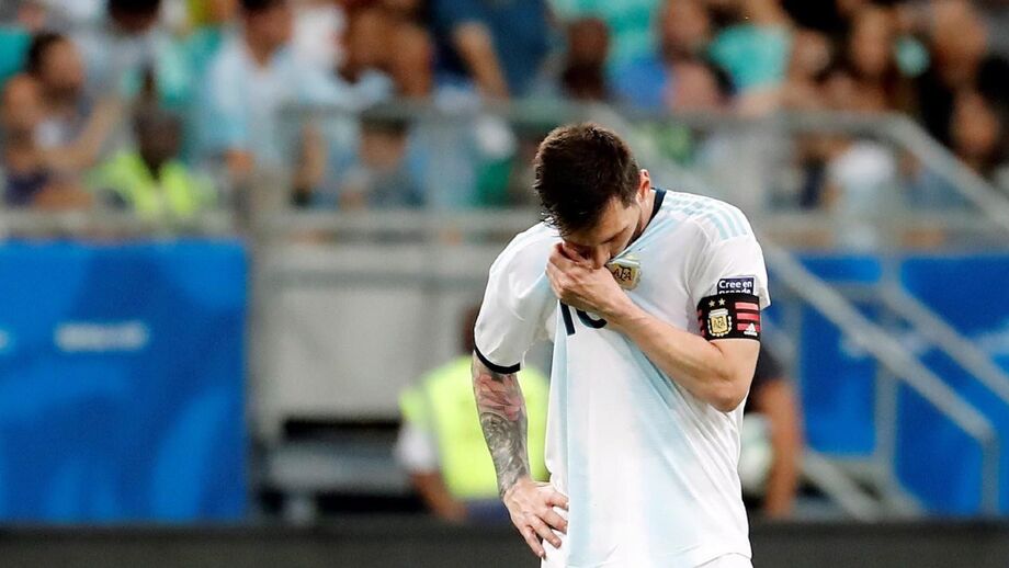 Lista de birras de Messi vai longa: Da Coca-cola em frente a Guardiola aos amuos na seleção
