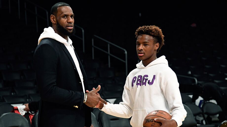Pai e filho juntos na NBA? LeBron James pode voltar a entrar na história