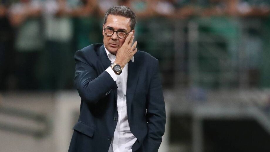 Vanderlei Luxemburgo responde a Luís Figo: «Prefiro ficar com a opinião do Rivaldo»