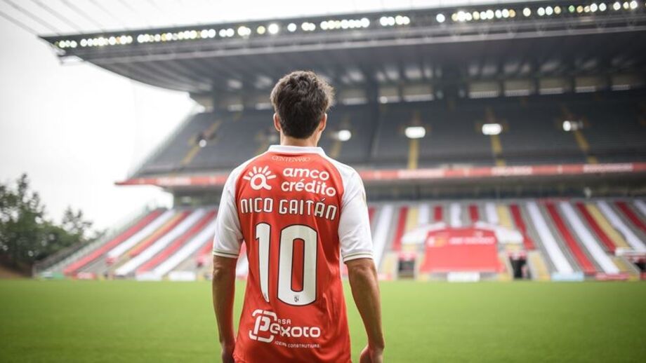 Tanto se falou que voltou: Gaitán prepara-se para um ´último tango’ em Portugal