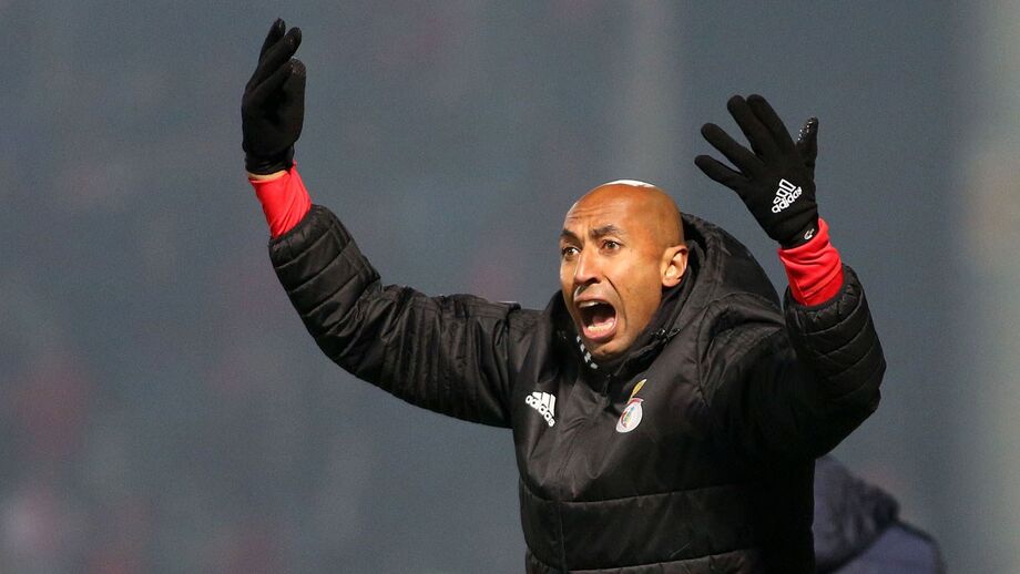 Luisão escolhido para liderar o balneário do Benfica