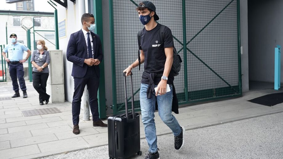 Liga dos Campeões: João Félix feliz por voltar a casa