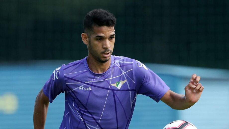 Bruno Silva certo na defesa do Mafra