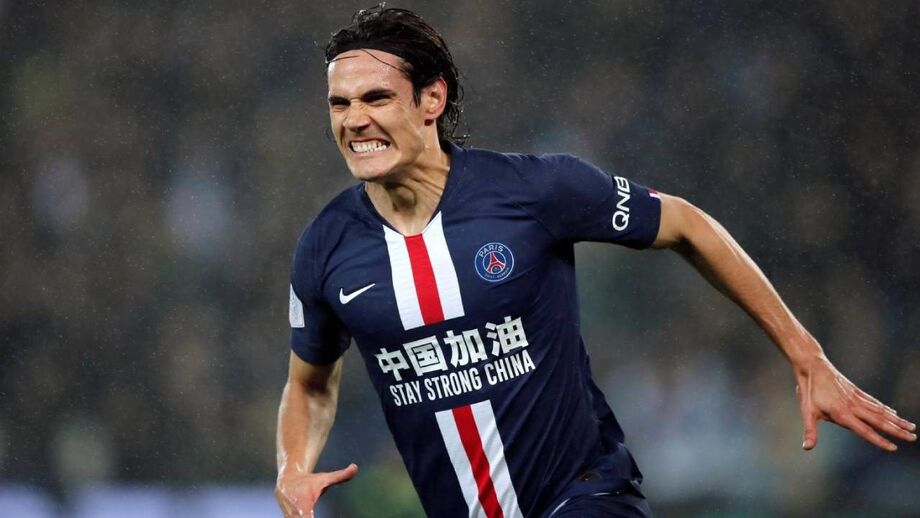 Mercado: Cavani viaja para fechar acordo com o Benfica em dia que se prevê movimentado em Alvalade