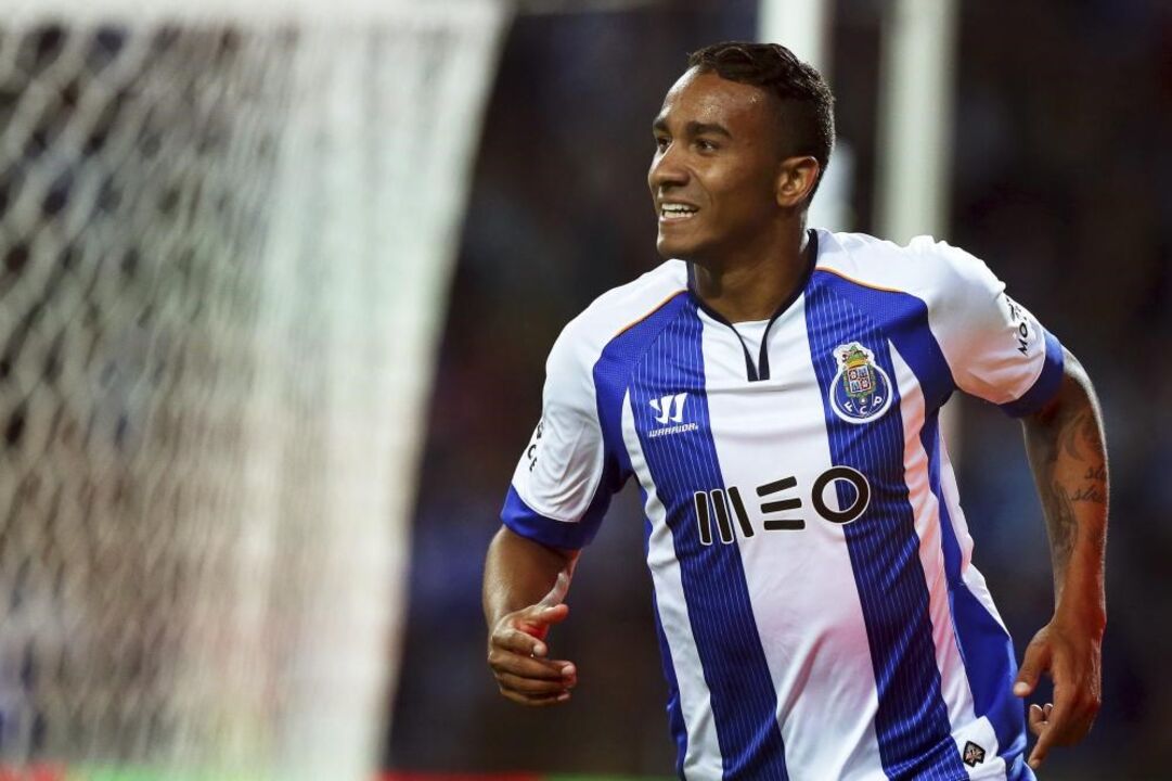 Danilo (Santos-FC Porto) em 2011/12: 13 M€