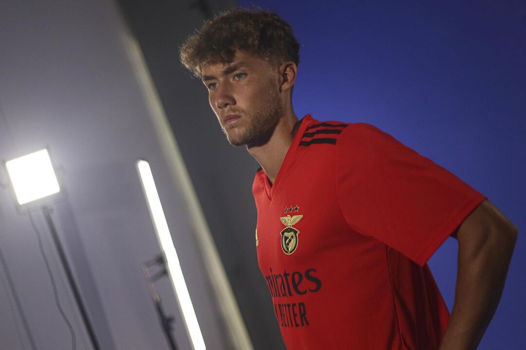 Luca Waldschimdt (Friburgo-Benfica) em 2020/21: 15 M€