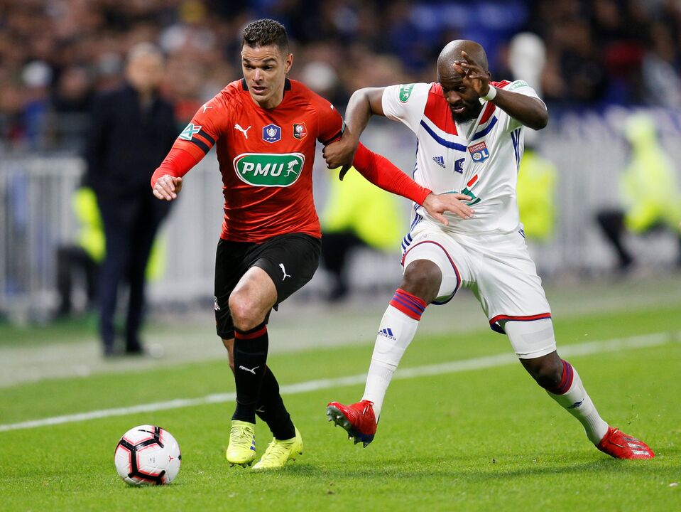 Hatem Ben Arfa (33 anos, médio, última equipa: Valladolid) - Valor de mercado: 4 milhões de euros